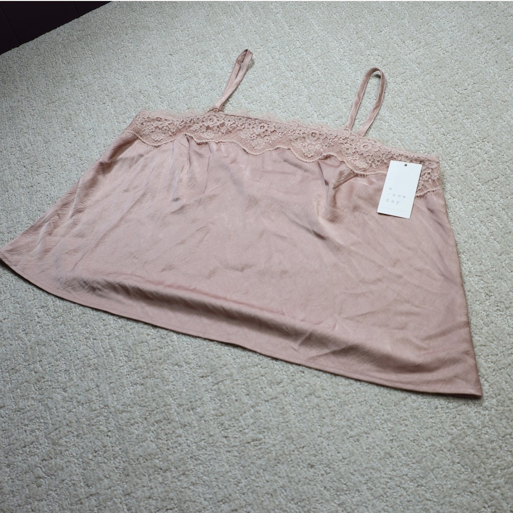 A New Day Pink Lace Trim Crinkle Satin Camisole XXL NWT